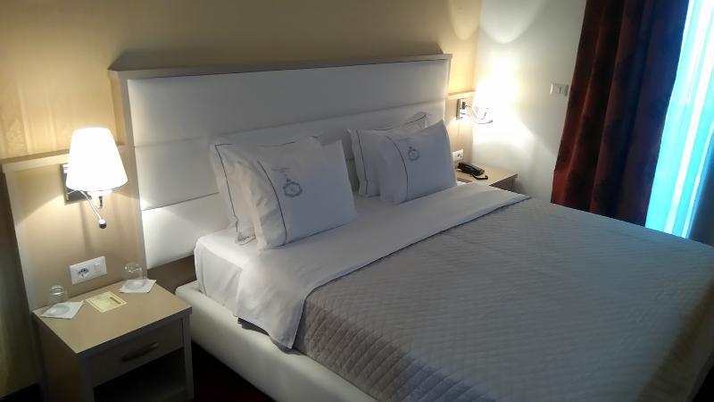 Santa Quaranta Premium